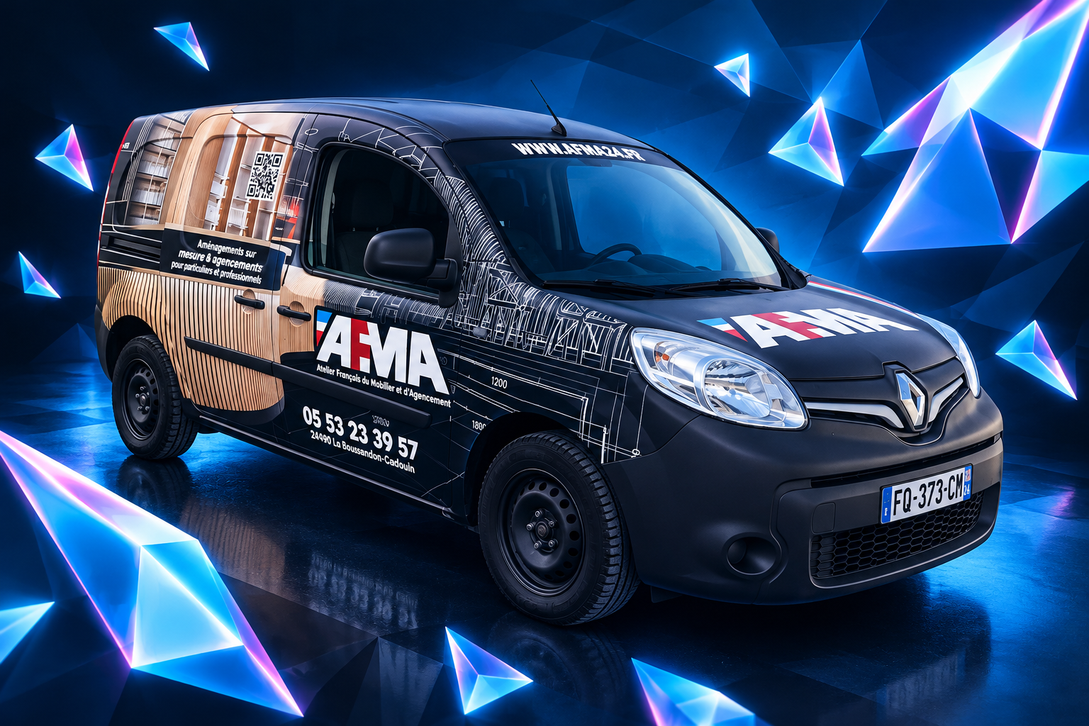Utilitaire Renault Kangoo AFMA habillé en noir mat par Avenir Impressions, vue de trois quarts avant